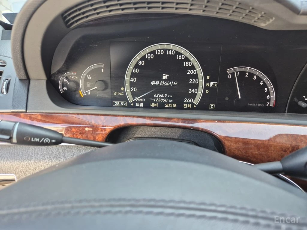 Mercedes-Benz S 500 5.5* V8* FACELIFT* ДИСТРОНИК* ПОДГРЕВ* ОБДУХВАНЕ* , снимка 11 - Автомобили и джипове - 55728701
