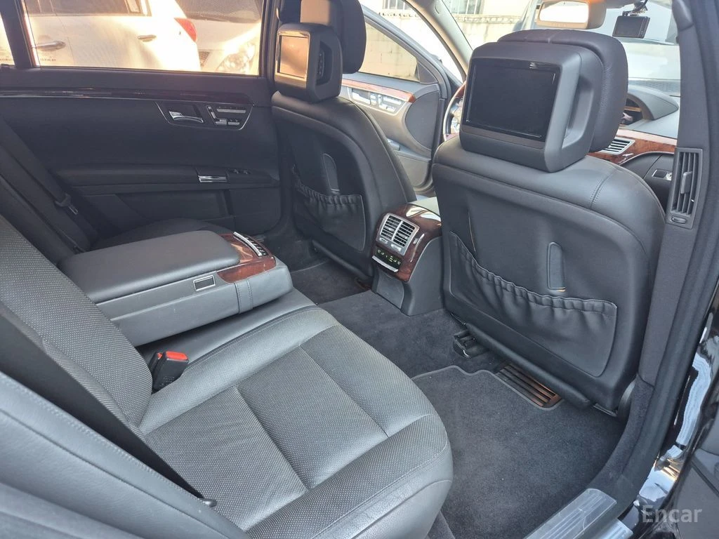 Mercedes-Benz S 500 5.5* V8* FACELIFT* ДИСТРОНИК* ПОДГРЕВ* ОБДУХВАНЕ* , снимка 14 - Автомобили и джипове - 55728701