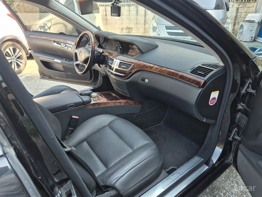Mercedes-Benz S 500 5.5* V8* FACELIFT* ДИСТРОНИК* ПОДГРЕВ* ОБДУХВАНЕ* , снимка 10 - Автомобили и джипове - 55728701