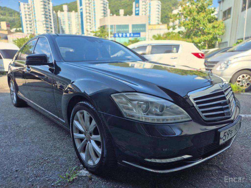 Mercedes-Benz S 500 5.5* V8* FACELIFT* ДИСТРОНИК* ПОДГРЕВ* ОБДУХВАНЕ* 