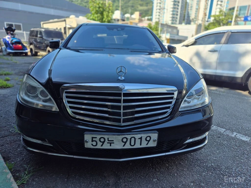Mercedes-Benz S 500 5.5* V8* FACELIFT* ДИСТРОНИК* ПОДГРЕВ* ОБДУХВАНЕ* , снимка 5 - Автомобили и джипове - 55728701