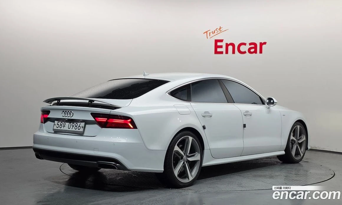 Audi A7 40 TFSI Quattro Sport 4G, снимка 2 - Автомобили и джипове - 55965284