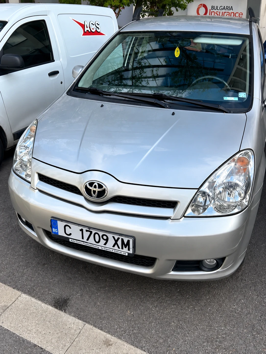 Toyota Corolla Toyota Corolla Verso 1.8 VVT-i | 7 места | 200 000, снимка 2 - Автомобили и джипове - 56152521