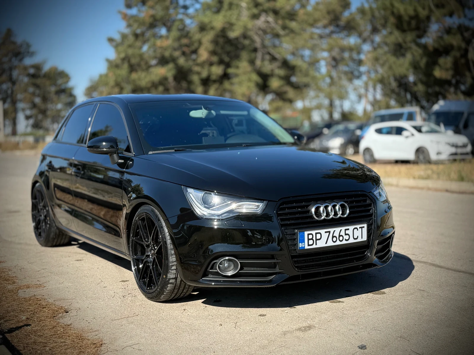 Audi A1, снимка 2 - Автомобили и джипове - 56586988
