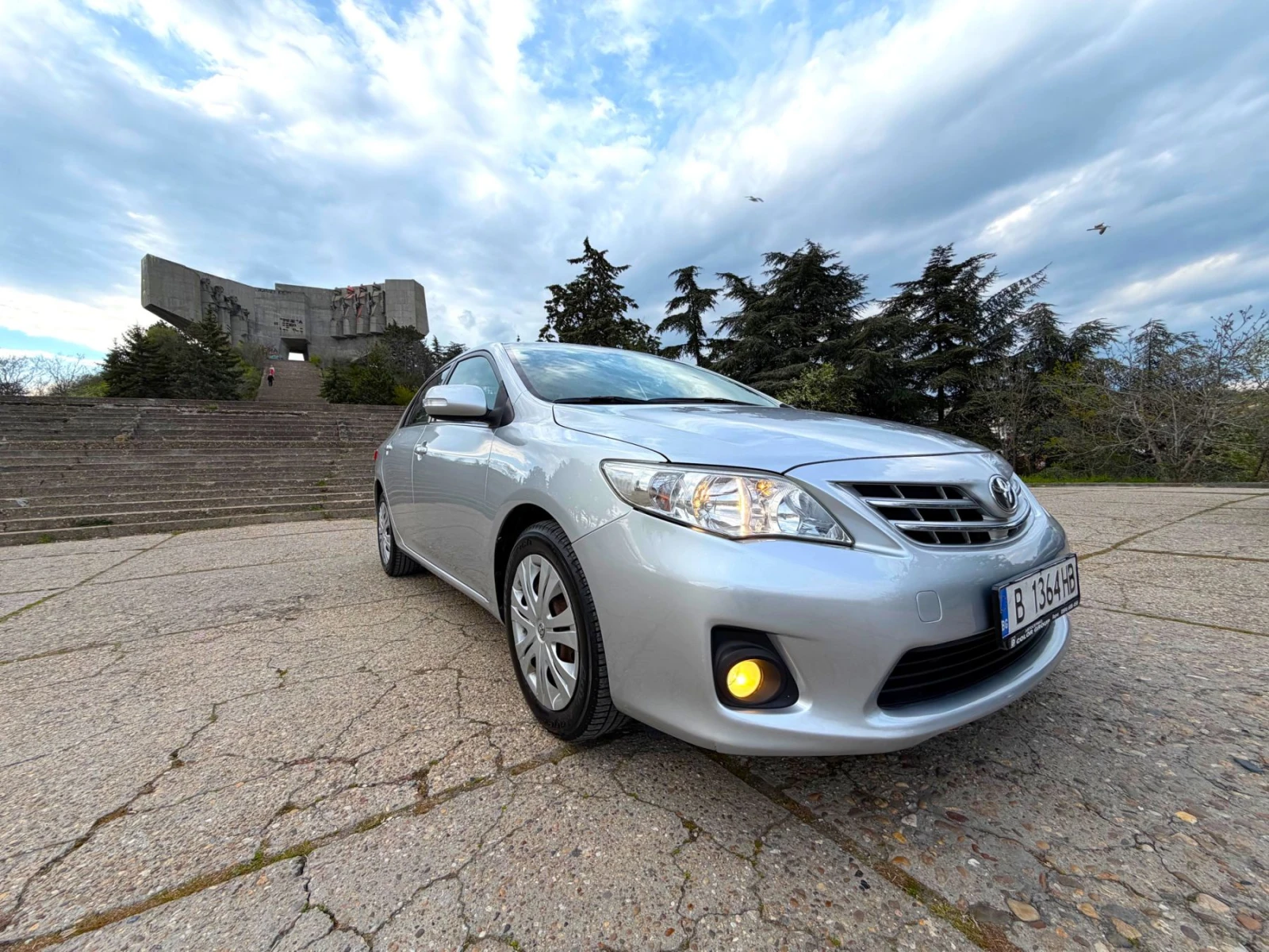 Toyota Corolla 1.4D-4D FACELIFT, снимка 11 - Автомобили и джипове - 56670349