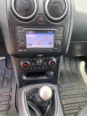 Nissan Qashqai 2.0 Швейцария, снимка 10