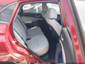 Hyundai Kona Electric Se, снимка 8