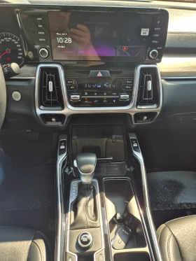 Kia Sorento 2.2 CRDI 4X2 - 56000 лв. - 56759924 11