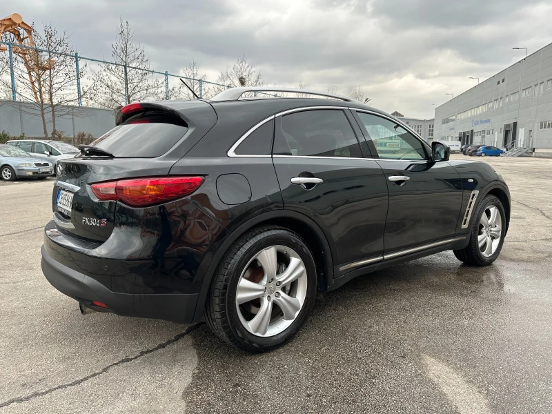 Infiniti Fx 30 3.0d 238 к.с., снимка 4 - Автомобили и джипове - 49311645