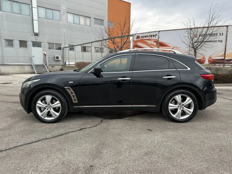 Infiniti Fx 30 3.0d 238 к.с., снимка 2 - Автомобили и джипове - 49311645