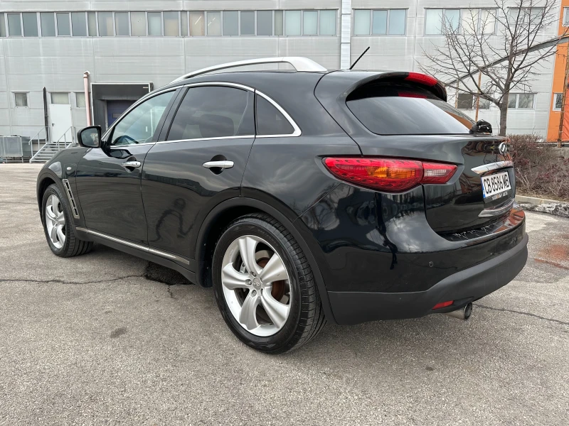 Infiniti Fx 30 3.0d 238 к.с., снимка 3 - Автомобили и джипове - 49311645