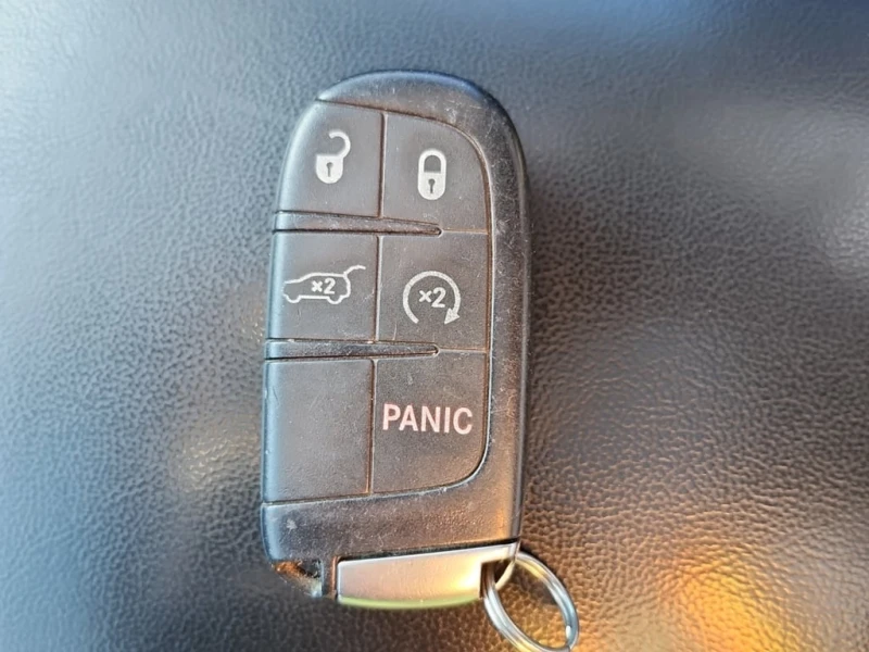 Jeep Grand cherokee * LAREDO * CARFAX * ЦЕНА ДО БГ, снимка 7 - Автомобили и джипове - 52865251