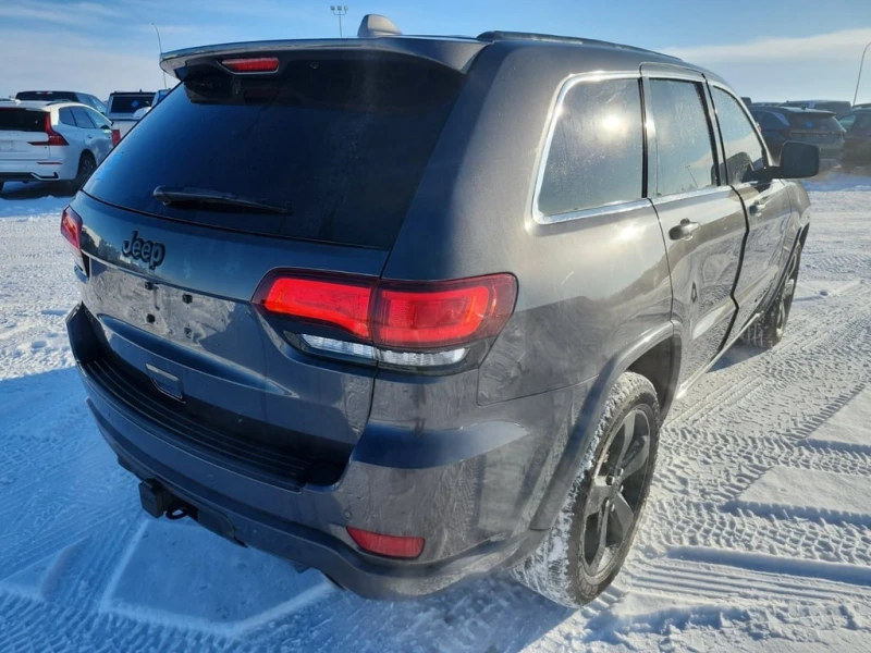 Jeep Grand cherokee * LAREDO * CARFAX * ЦЕНА ДО БГ, снимка 3 - Автомобили и джипове - 52865251