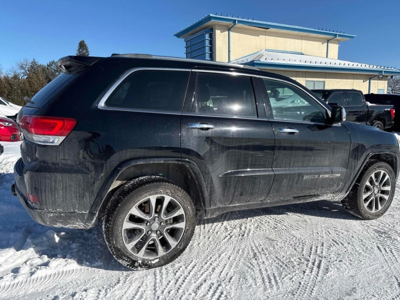 Jeep Grand cherokee Overland * CARFAX * * ПОДГРЕВИ* ШИБИДАХ, снимка 4 - Автомобили и джипове - 53281498