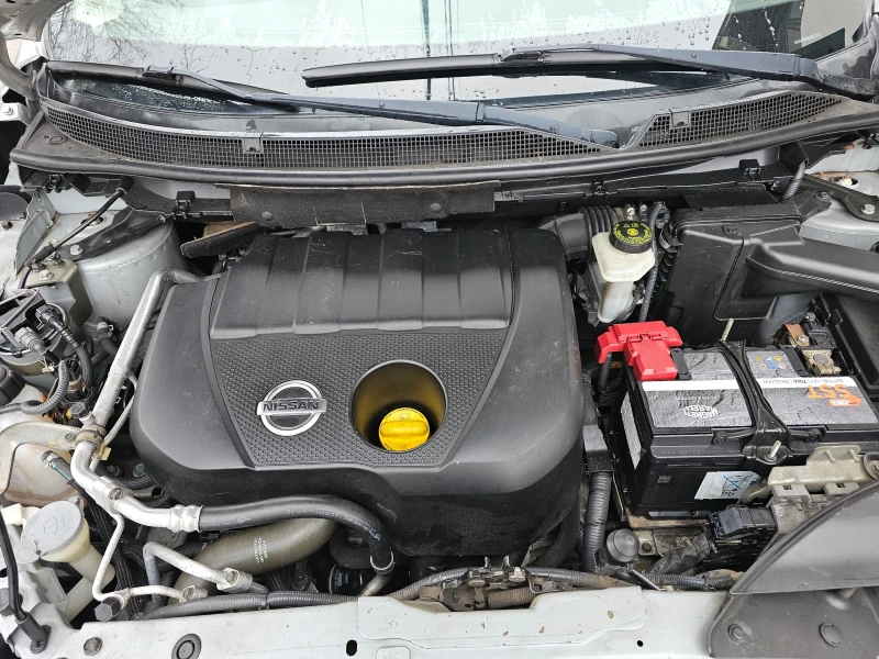 Nissan Qashqai 1.5 DCI, снимка 17 - Автомобили и джипове - 53580529