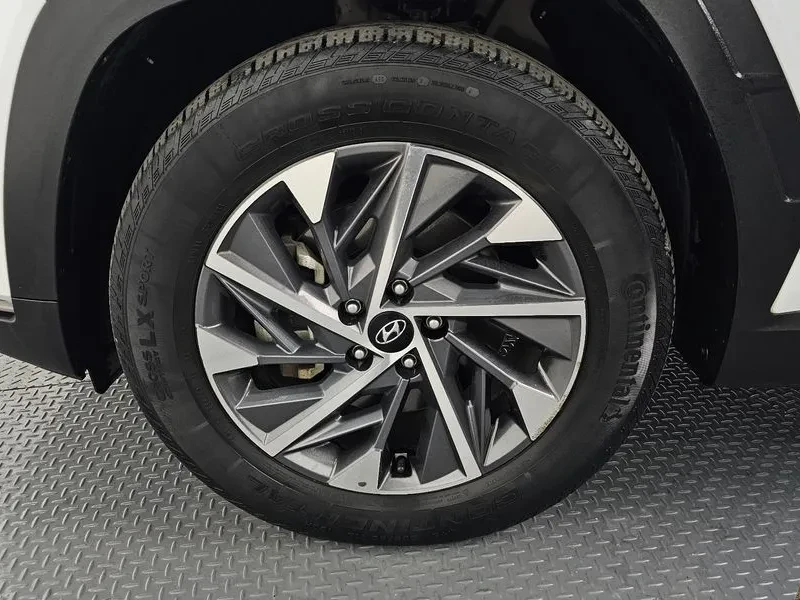 Hyundai Tucson 1.6 Hybrid - САМО 30% АВАНС, снимка 5 - Автомобили и джипове - 55991572