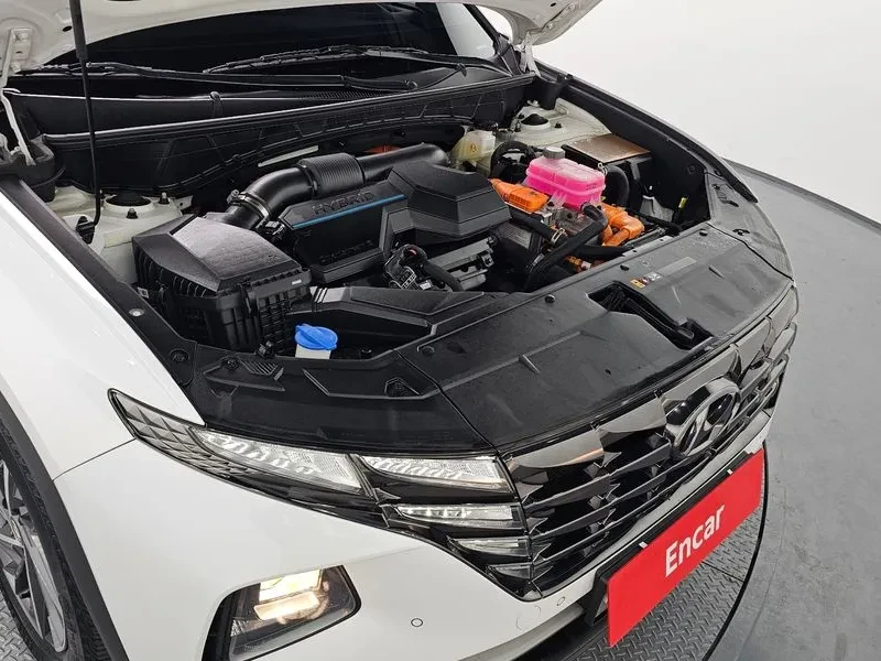Hyundai Tucson 1.6 Hybrid - САМО 30% АВАНС, снимка 6 - Автомобили и джипове - 55991572