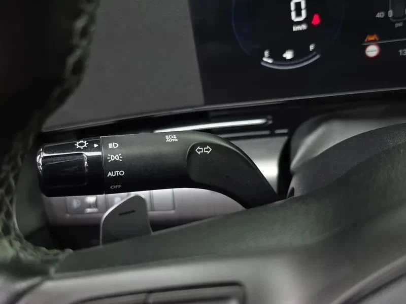 Hyundai Kona, снимка 17 - Автомобили и джипове - 56687299