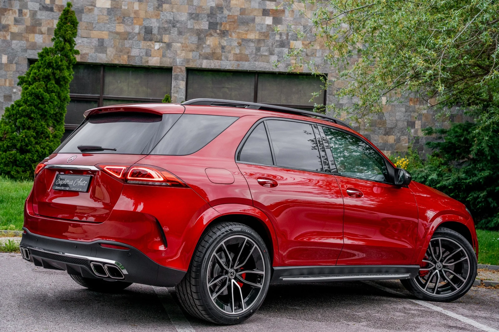 Mercedes-Benz GLE 350 d* 4MATIC* AMG LINE* PANO* 360CAM* BURMESTER*  - изображение 5