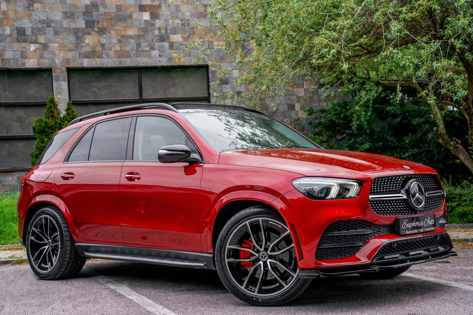 Mercedes-Benz GLE 350 d* 4MATIC* AMG LINE* PANO* 360CAM* BURMESTER*  - изображение 7