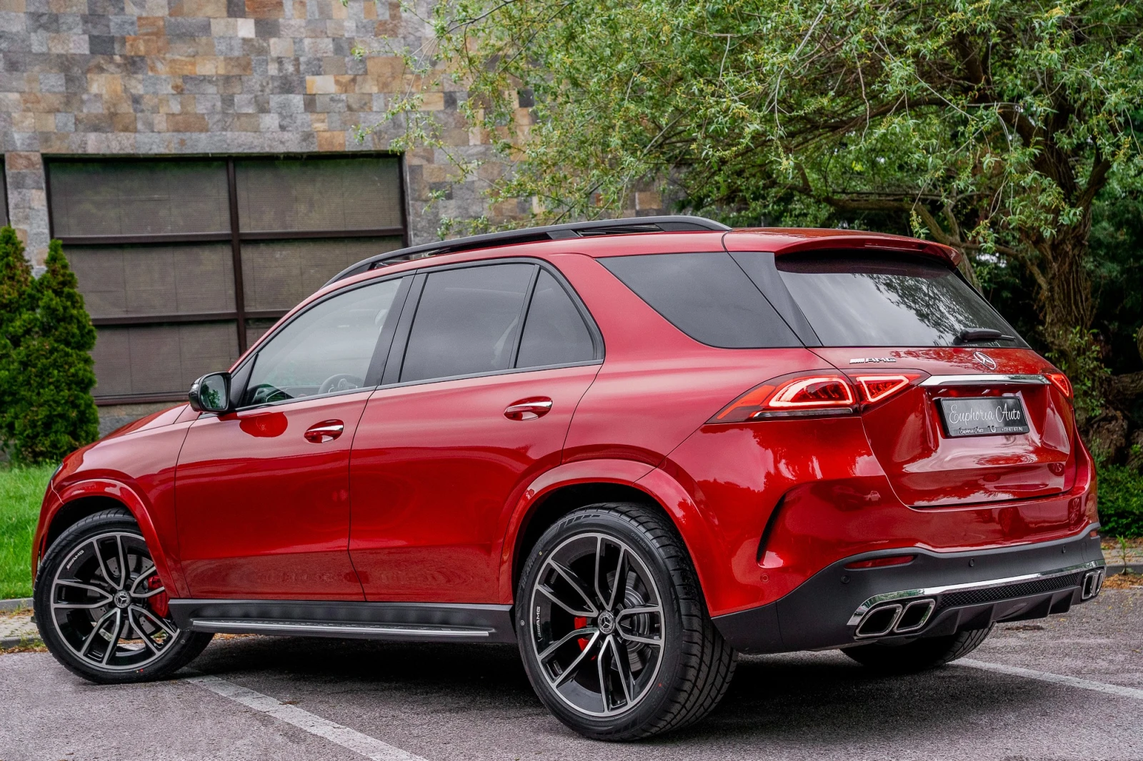 Mercedes-Benz GLE 350 d* 4MATIC* AMG LINE* PANO* 360CAM* BURMESTER*  - изображение 3