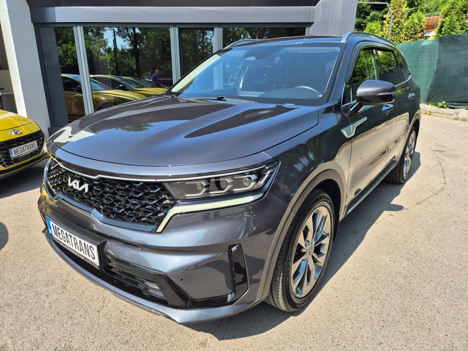 Kia Sorento 2.2 CRDI 4X2 - изображение 2