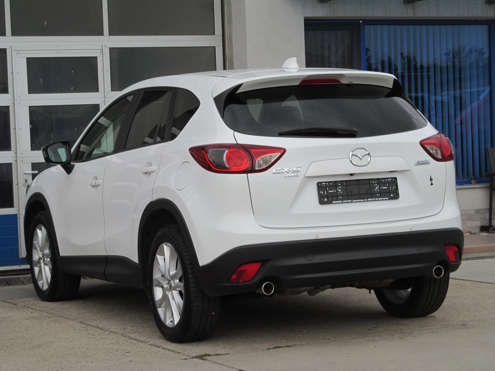 Mazda CX-5 2.2DIESEL/AUTOMATIC/REVOLUTION - изображение 4