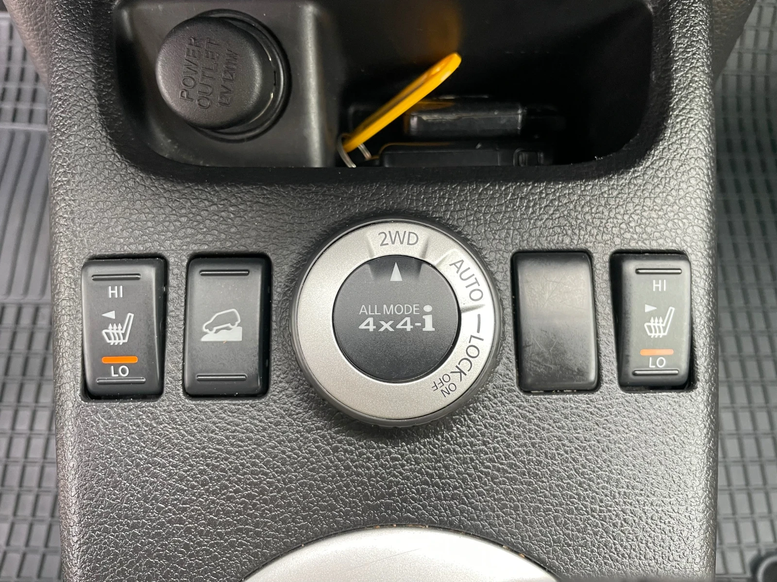 Nissan X-trail 2.5i 94000 км. FACE FULL ГЕРМАНИЯ - изображение 10