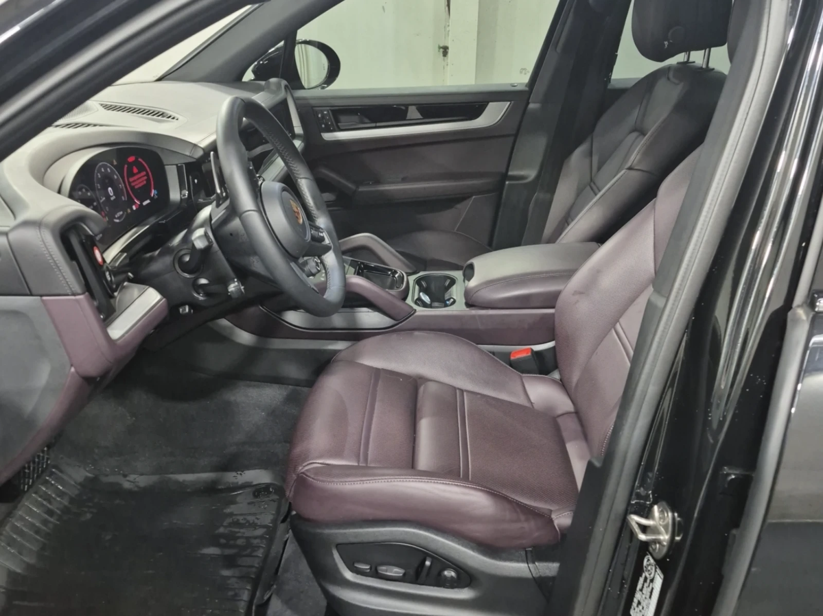 Porsche Cayenne 2024 Porsche Cayenne AWD | Mobile.bg   7