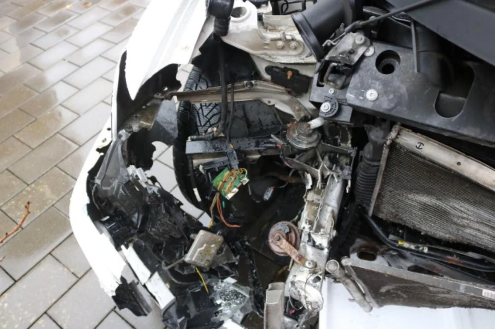 BMW X3 2.0d 8ск 4х4 М-пак! Нов Внос! - изображение 3