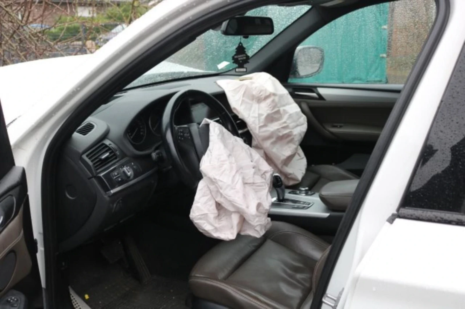 BMW X3 2.0d 8ск 4х4 М-пак! Нов Внос! - изображение 10