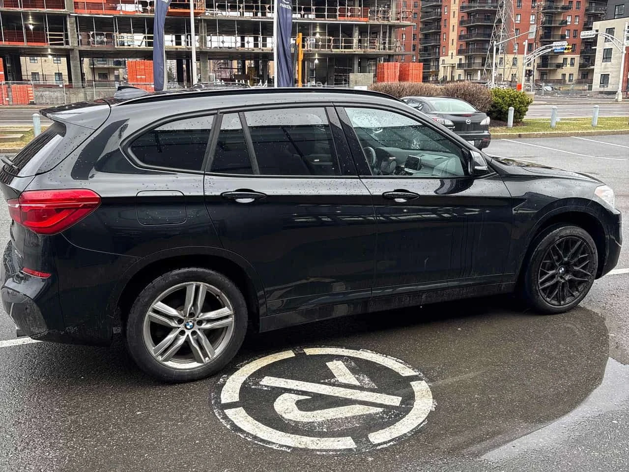 BMW X1 * xDrive28i * PANORAMA* ПОДГРЕВИ* ЕЛ. БАГАЖНИК* , снимка 3 - Автомобили и джипове - 54185002