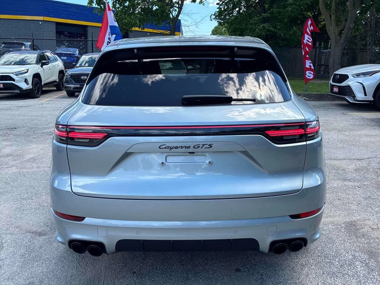 Porsche Cayenne * GTS * CARFAX * БЕЗ ПЪРВОНАЧАЛНА ВНОСКА, снимка 4 - Автомобили и джипове - 54841791