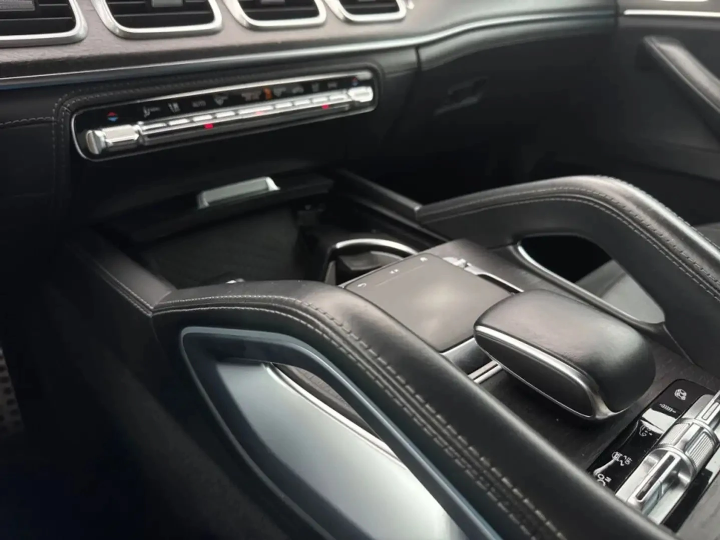 Mercedes-Benz GLE 63 S AMG  COUPE 4MATIC , снимка 9 - Автомобили и джипове - 54960198