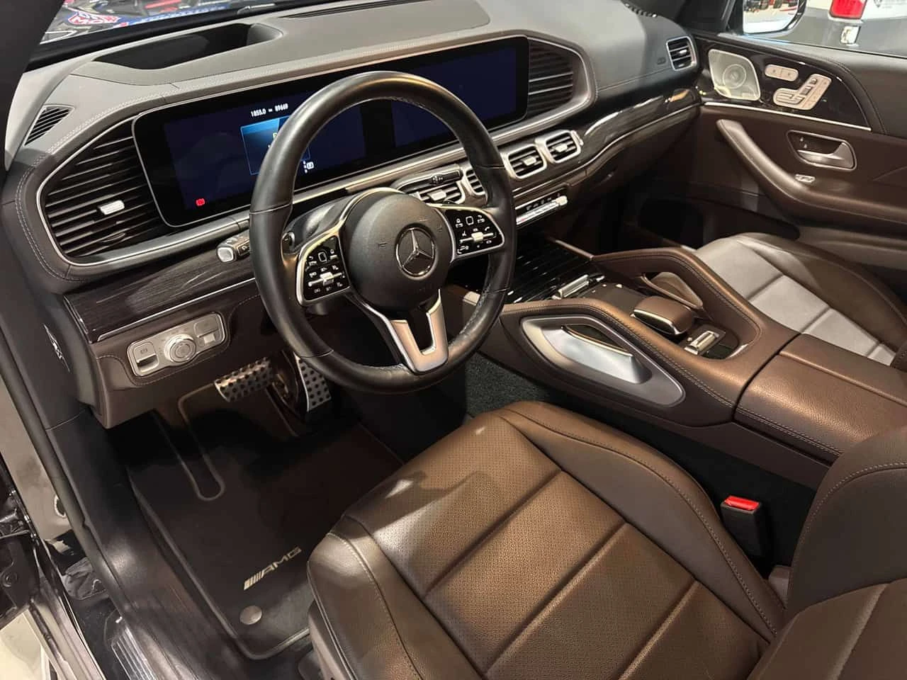 Mercedes-Benz GLS 450 ДИСТРОНИК * 360 * BURMESTER * PANO * ОБДУХВАНЕ, снимка 14 - Автомобили и джипове - 55211203