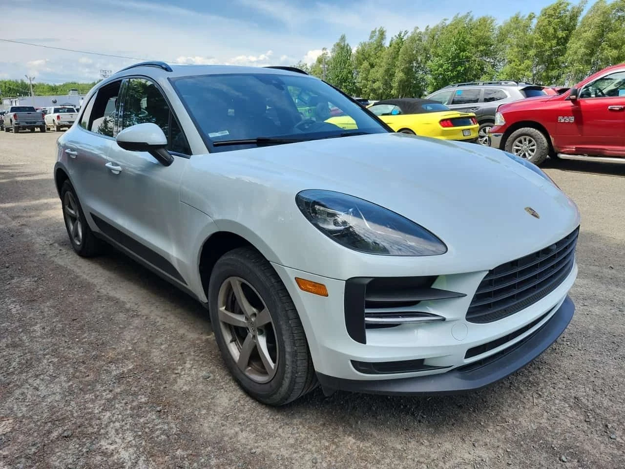 Porsche Macan AWD | CARFAX | ���������� ��� ������������ ������ | Mobile.bg � ����������� 2