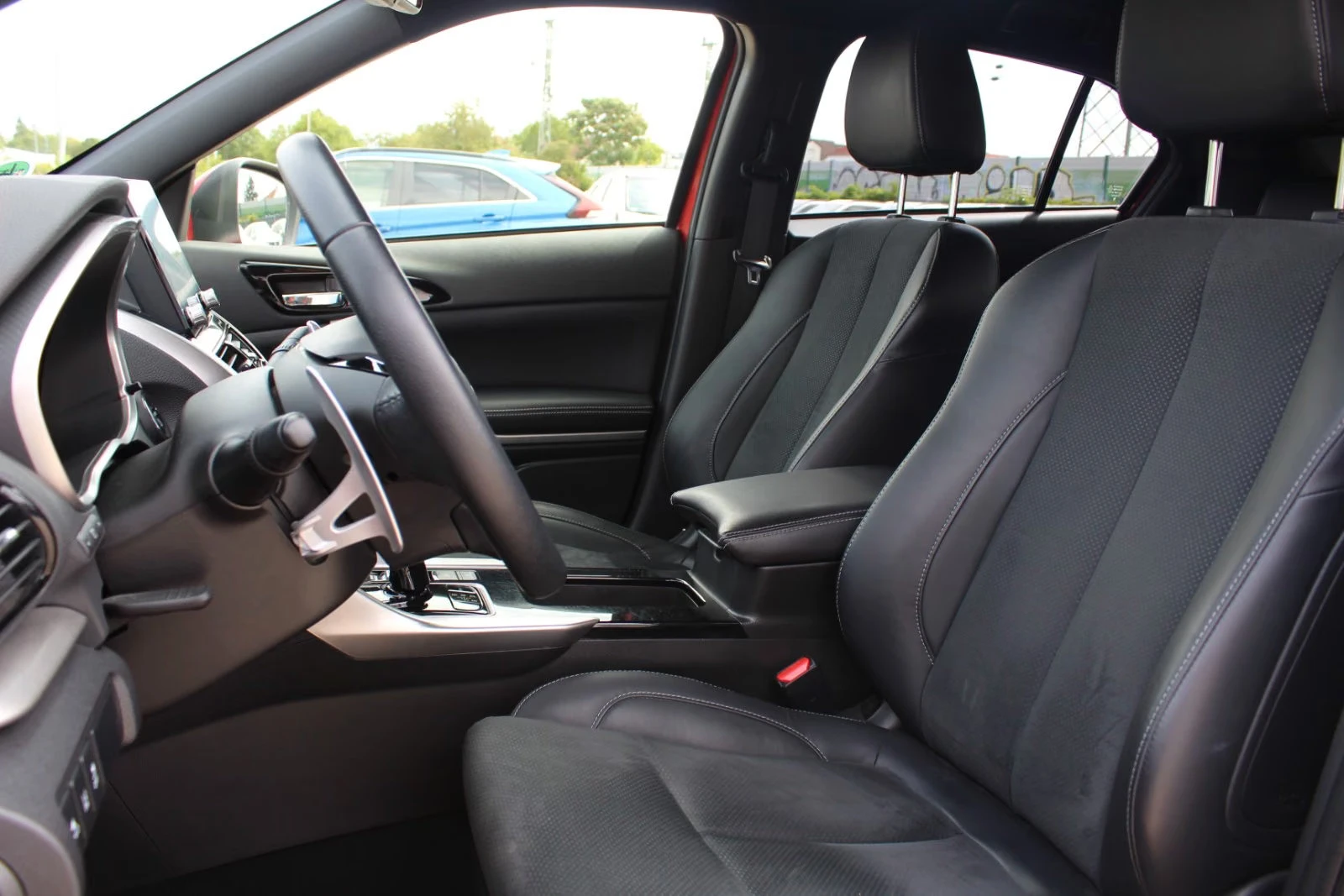 Mitsubishi Eclipse Cross PHEV/188HP/SELECT+ /4X4/360/ACC/LED/NAVI/827z, снимка 10 - Автомобили и джипове - 55752990