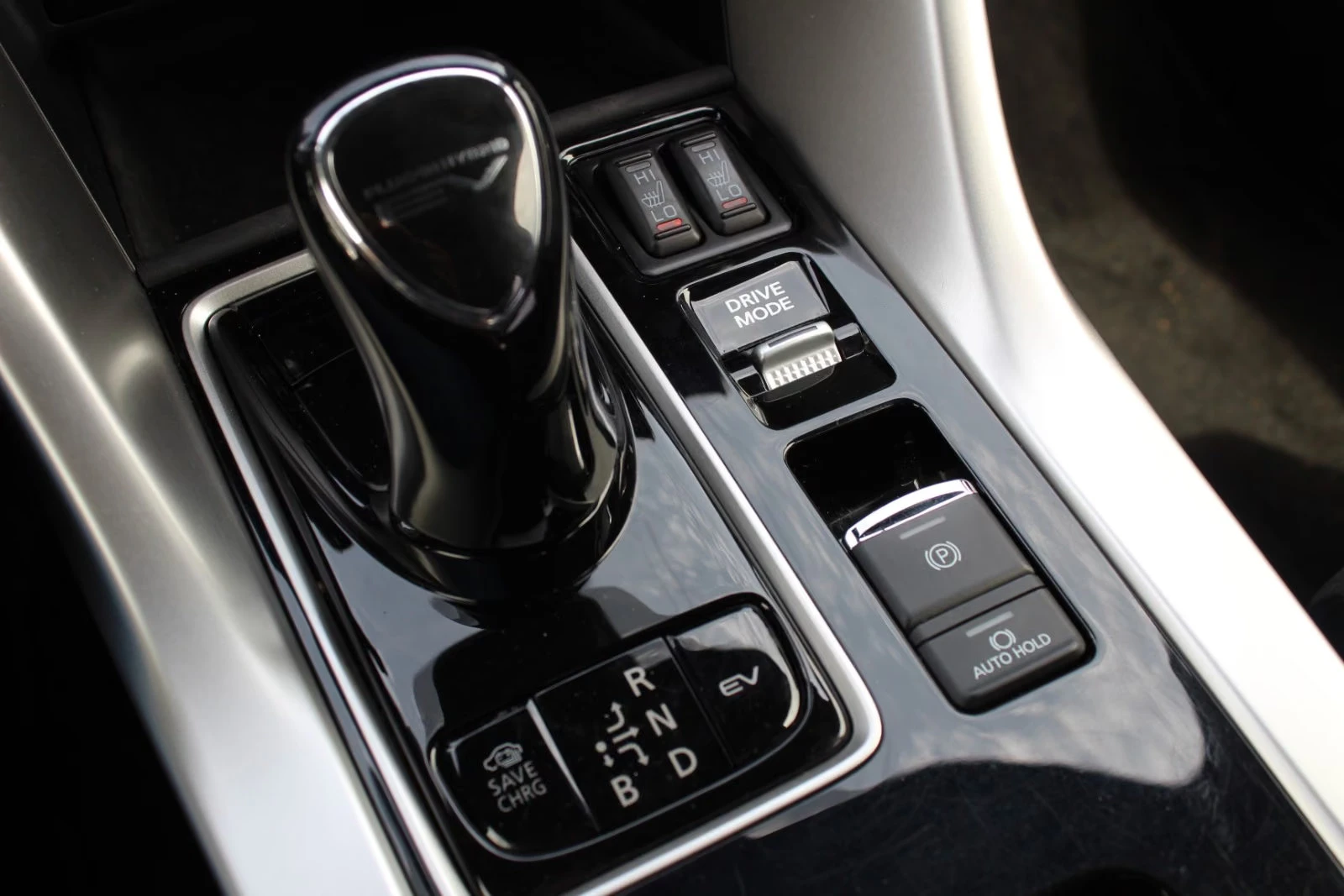 Mitsubishi Eclipse Cross PHEV/188HP/SELECT+ /4X4/360/ACC/LED/NAVI/827z, снимка 13 - Автомобили и джипове - 55752990