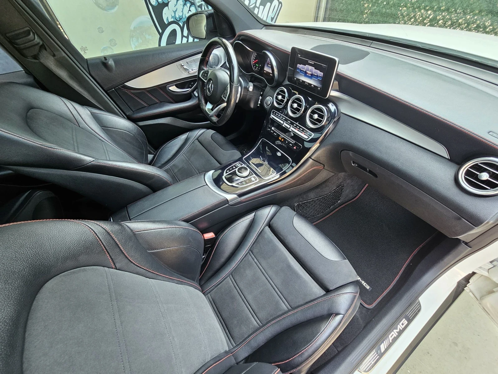 Mercedes-Benz GLC 43 AMG Airmat* 4Matic* Burmaster* Подгрев* Панорама* , снимка 13 - Автомобили и джипове - 55905745