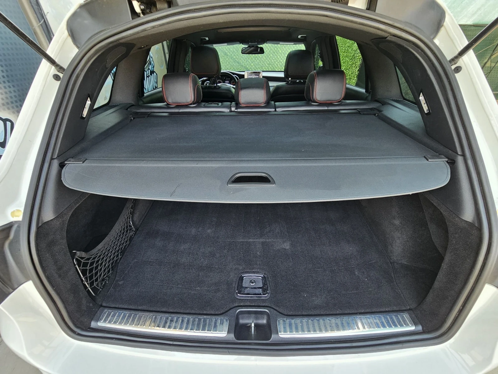 Mercedes-Benz GLC 43 AMG Airmat* 4Matic* Burmaster* Подгрев* Панорама* , снимка 15 - Автомобили и джипове - 55905745