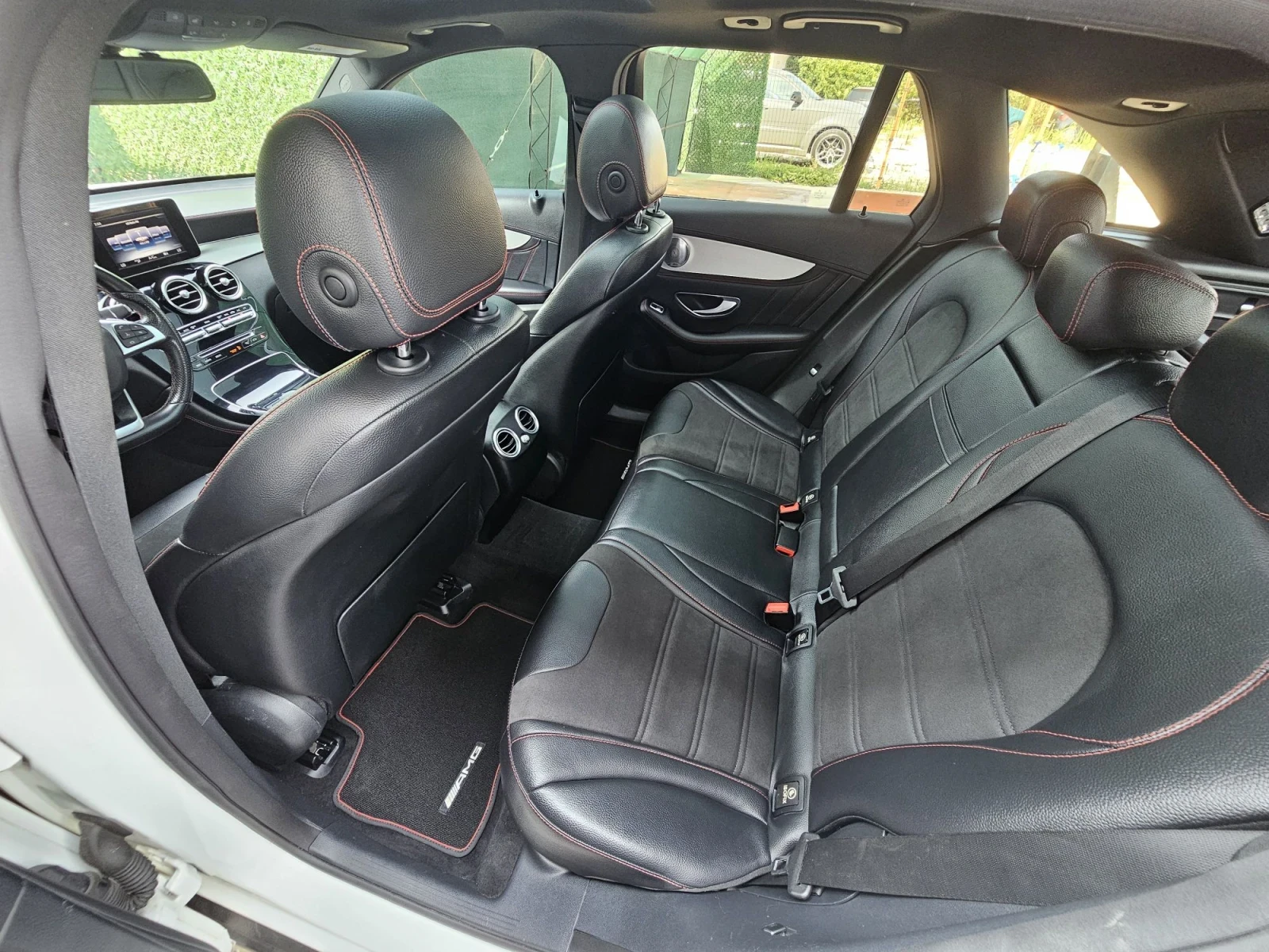 Mercedes-Benz GLC 43 AMG Airmat* 4Matic* Burmaster* Подгрев* Панорама* , снимка 10 - Автомобили и джипове - 55905745