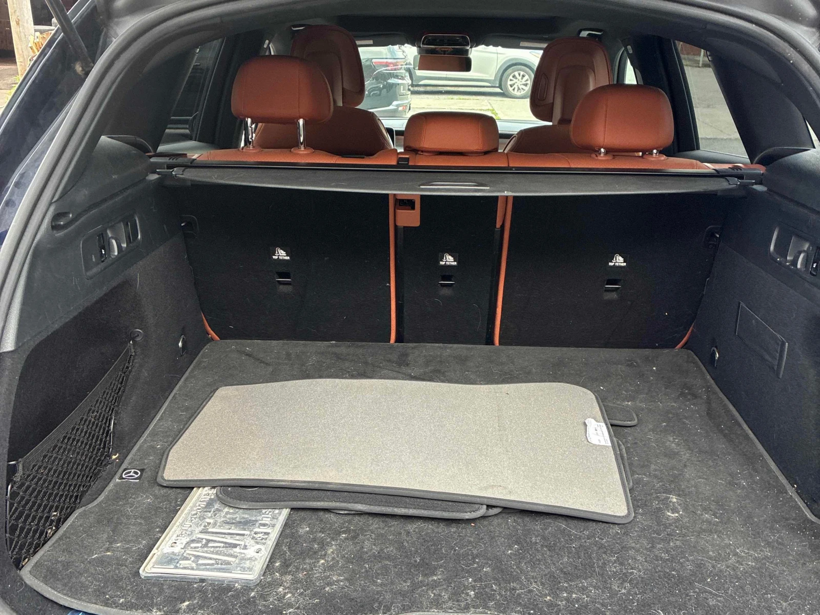 Mercedes-Benz GLC 300 4MATIC* 360* ПОДГРЕВ* ПЪЛНА ИСТОРИЯ, снимка 10 - Автомобили и джипове - 55931677