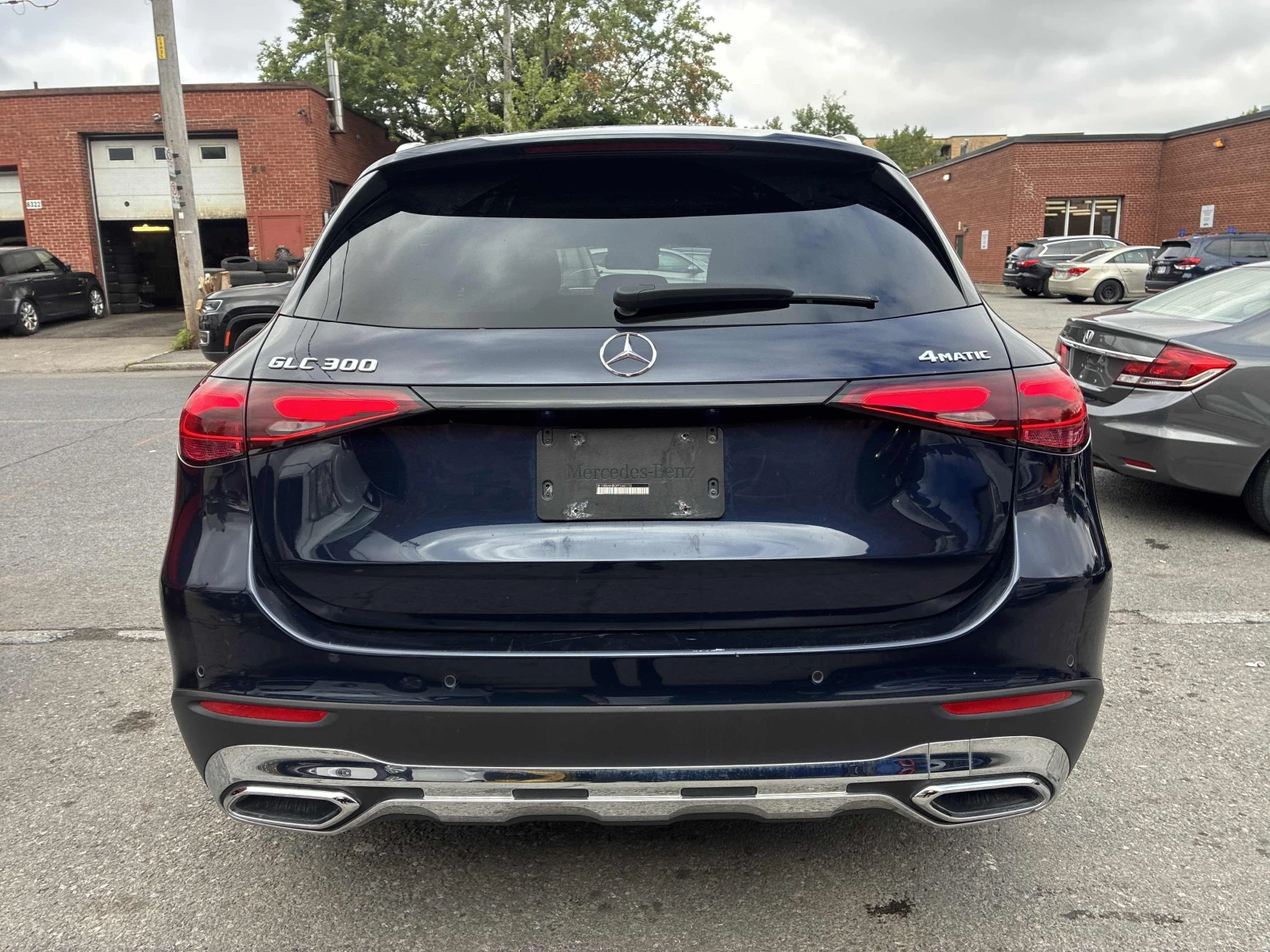 Mercedes-Benz GLC 300 4MATIC* 360* ПОДГРЕВ* ПЪЛНА ИСТОРИЯ, снимка 4 - Автомобили и джипове - 55931677