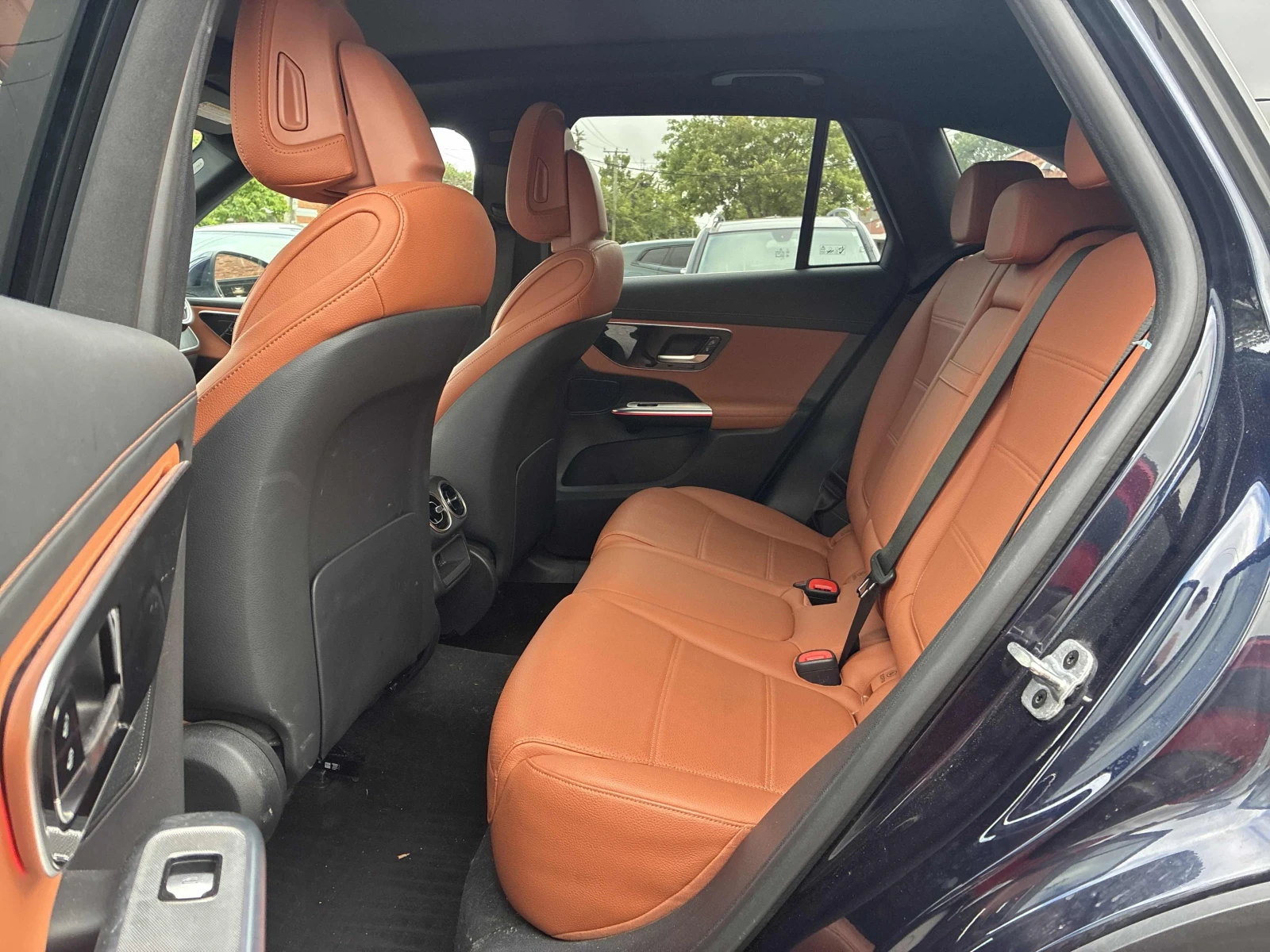 Mercedes-Benz GLC 300 4MATIC* 360* ПОДГРЕВ* ПЪЛНА ИСТОРИЯ, снимка 8 - Автомобили и джипове - 55931677
