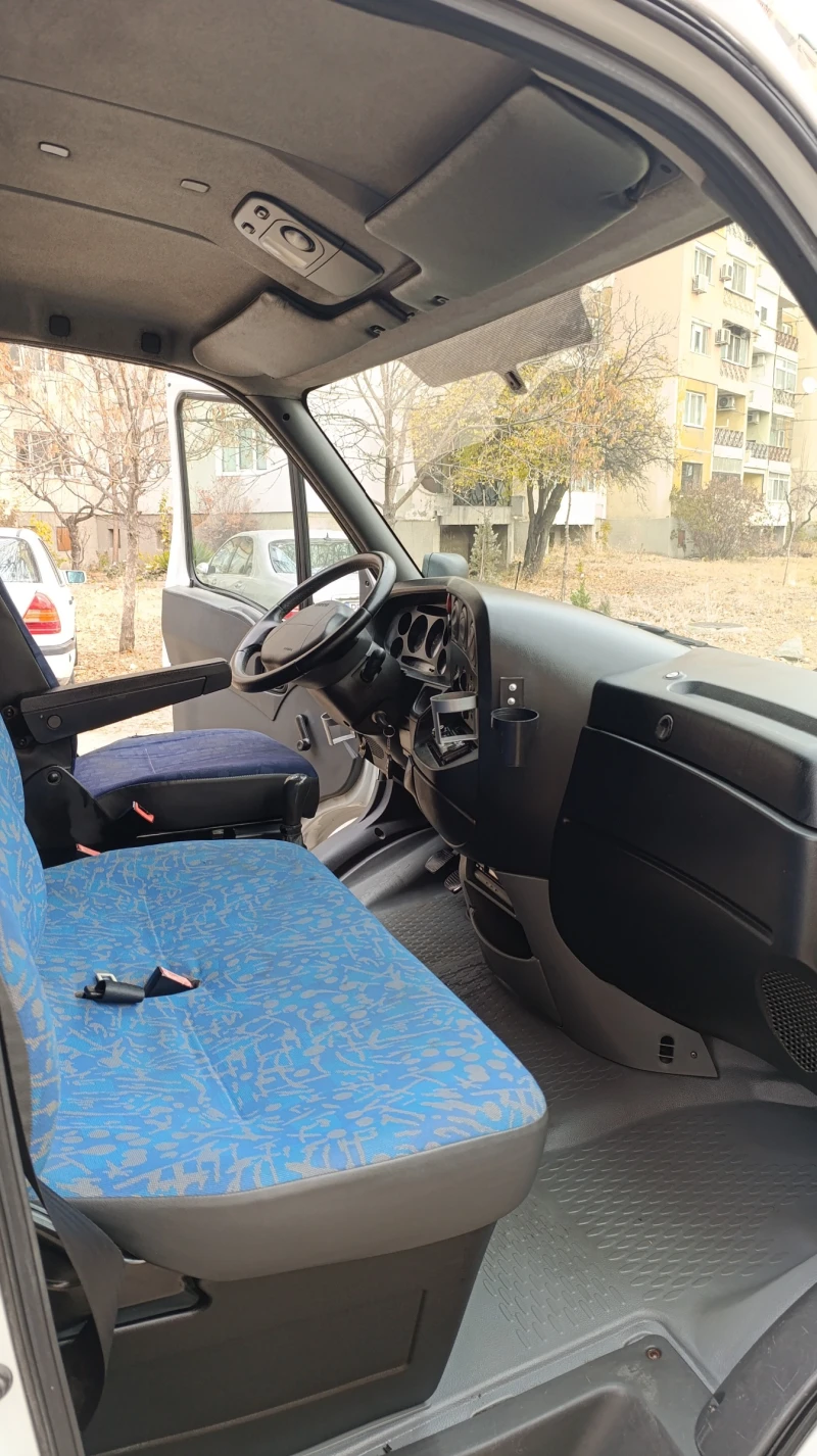 Iveco Daily 35 S 12 HPI, снимка 12 - Бусове и автобуси - 48152297