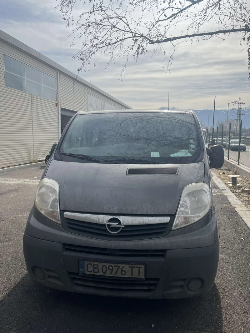 Opel Vivaro, снимка 2 - Бусове и автобуси - 49436711