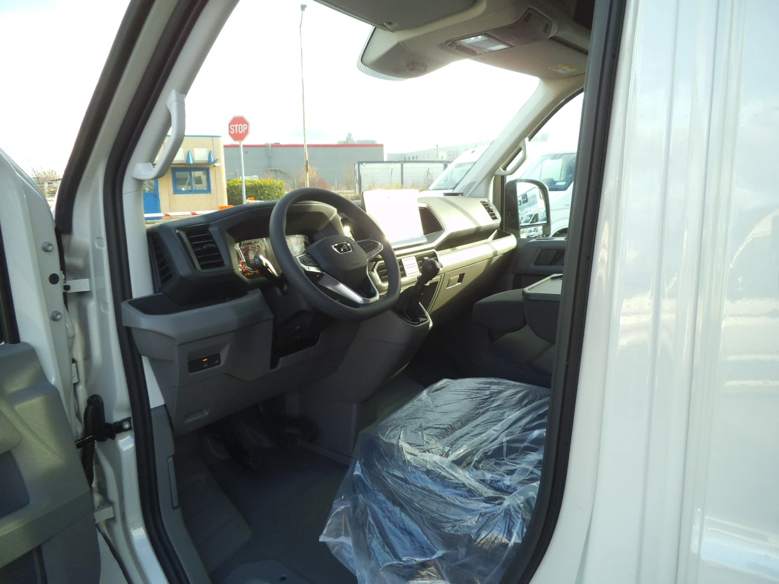 Man TGE 3.140  6+ 1  | Mobile.bg   14