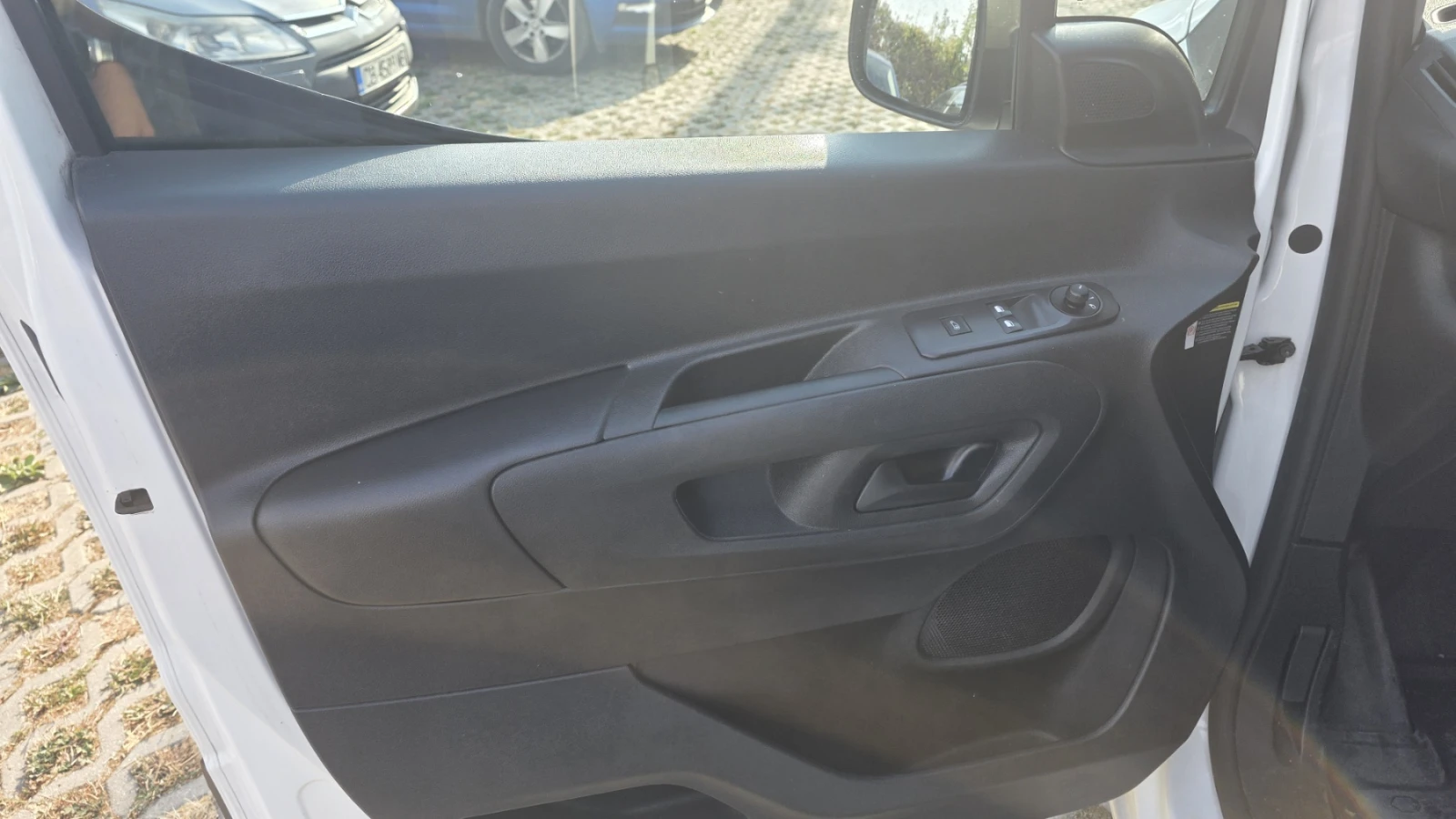 Peugeot Partner Long/XL 950 1.5 BlueHDi 100 S&S, снимка 6 - Бусове и автобуси - 56162555