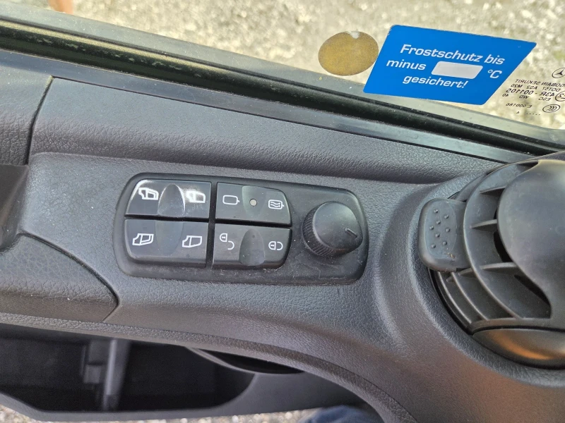 Mercedes-Benz Atego 1224, Падащ борд, Климатик, снимка 12 - Камиони - 51199034