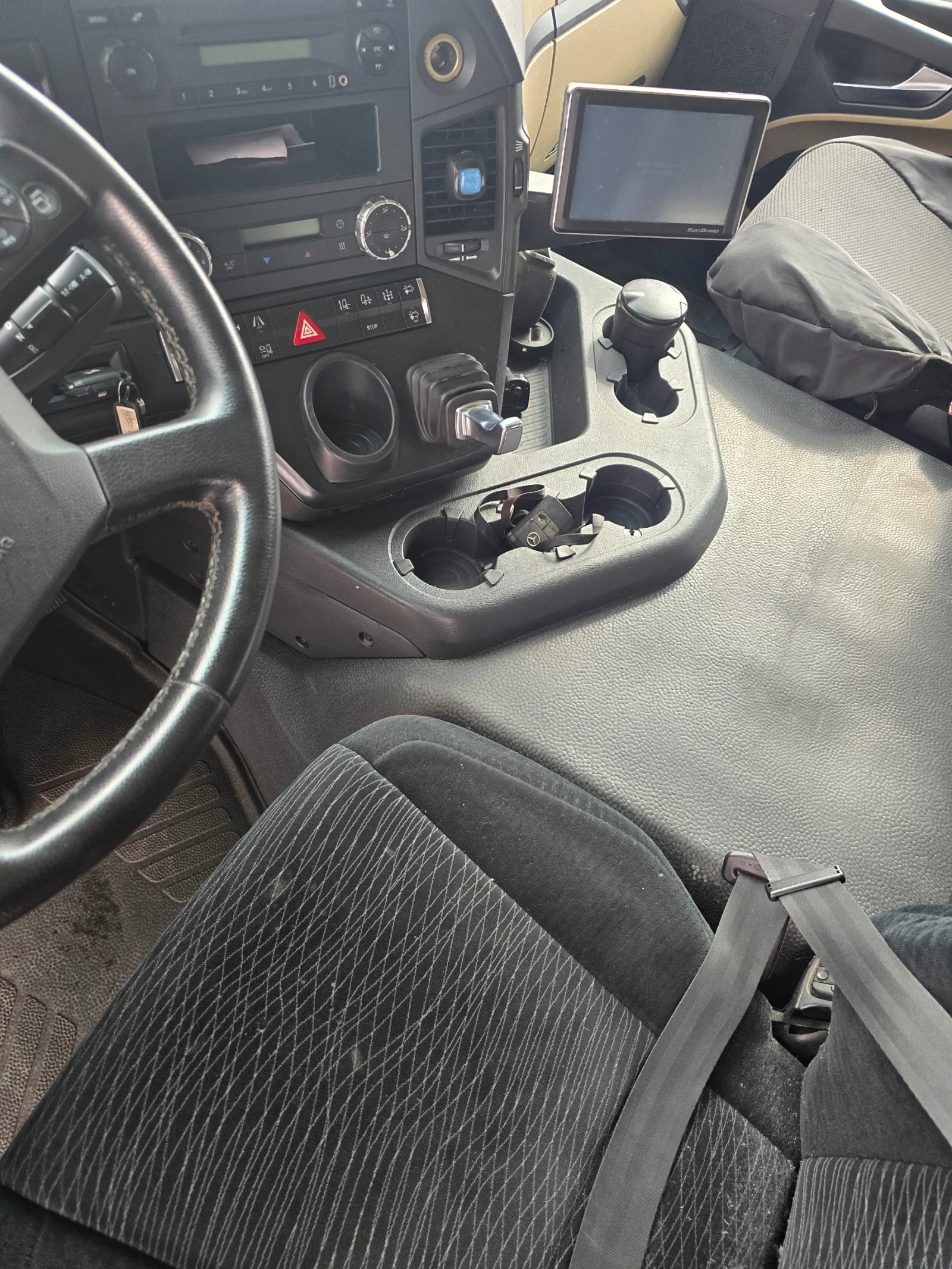 Mercedes-Benz 1843 Actros  - изображение 6